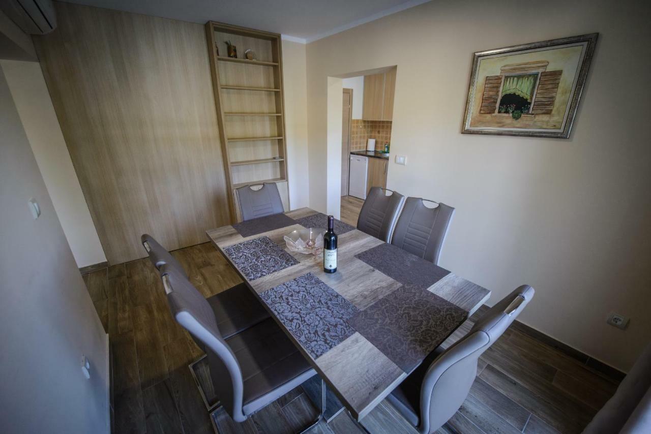 Apartment Vrutak コトル エクステリア 写真